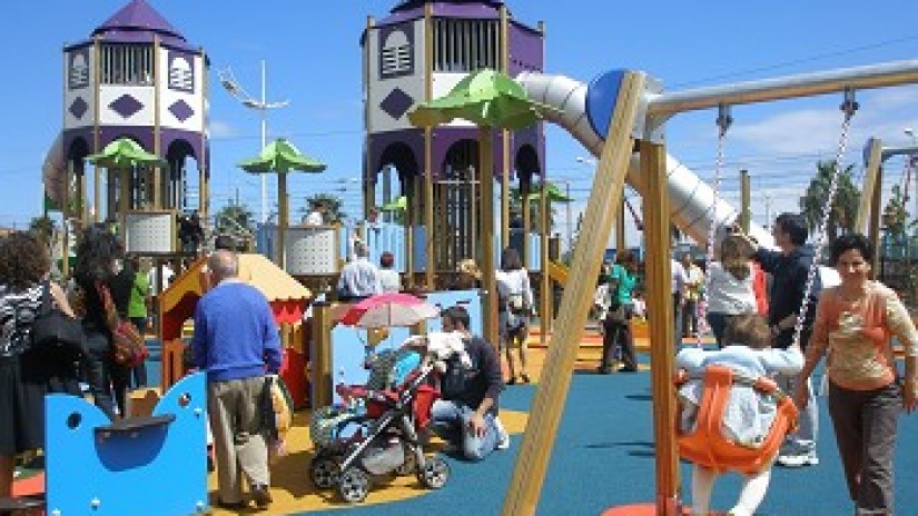Santurtzi estrena la mayor zona de ocio infantil del municipio