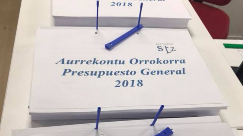 El equipo municipal de EAJ PNV Santurtzi presenta los presupuestos para 2018 donde las personas son el eje central de las propuestas