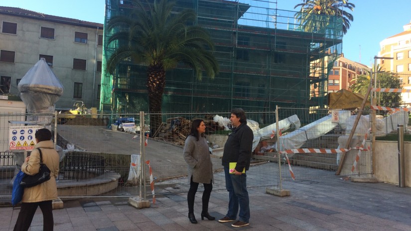 Tras la reforma íntegra de la antigua Escuela Náutica, el edificio, totalmente accesible, aglutinará los servicios sociales municipales