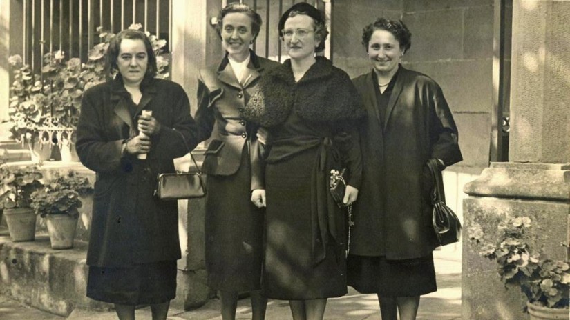 Exposición de Fotografía sobre el Trabajo de la Mujer, en la Sala de Exposiciones de Casa Torre Jauregia