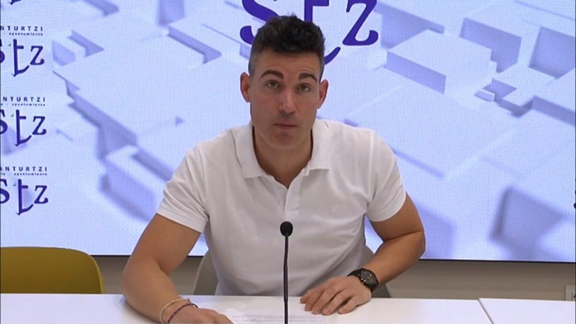 Santurtziko liburutegiek hainbat jarduera eta azoka solidario bat eginez ospatuko dute Liburuaren Eguna