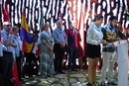 Homenaje a los gudaris, milicianos y mujeres de la Guerra Civil ante la escultura “Aterpe 1936 (La Huella)” de Artxanda